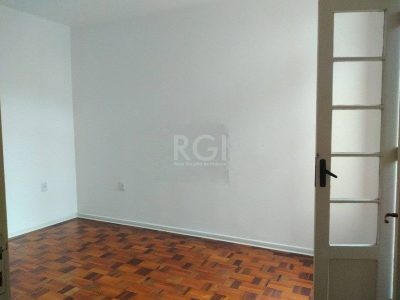 Apartamento à venda com 68m², 2 quartos no bairro Petrópolis em Porto Alegre - Foto 3