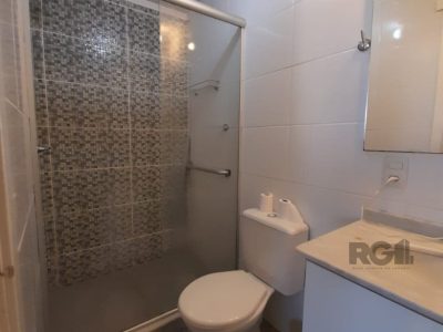 Apartamento à venda com 66m², 3 quartos, 1 suíte, 1 vaga no bairro Partenon em Porto Alegre - Foto 6