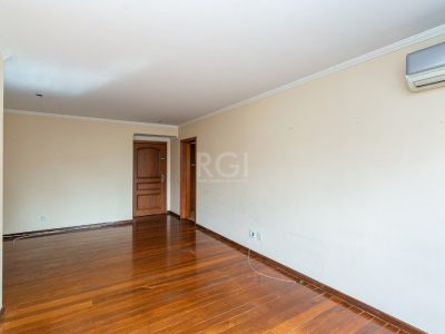 Apartamento à venda com 125m², 3 quartos, 1 suíte, 1 vaga no bairro Rio Branco em Porto Alegre - Foto 8