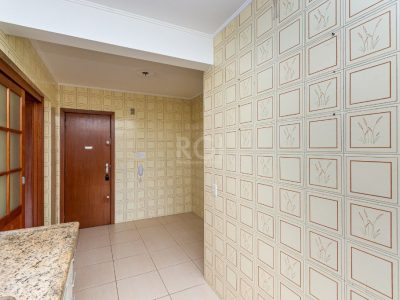 Apartamento à venda com 125m², 3 quartos, 1 suíte, 1 vaga no bairro Rio Branco em Porto Alegre - Foto 13