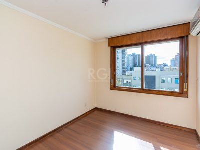 Apartamento à venda com 125m², 3 quartos, 1 suíte, 1 vaga no bairro Rio Branco em Porto Alegre - Foto 17