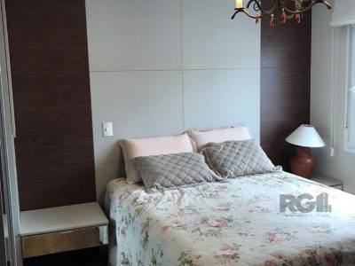 Apartamento à venda com 122m², 3 quartos, 1 suíte, 3 vagas no bairro Petrópolis em Porto Alegre - Foto 13