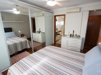 Casa Condominio à venda com 382m², 4 quartos, 2 suítes, 4 vagas no bairro Cristal em Porto Alegre - Foto 20