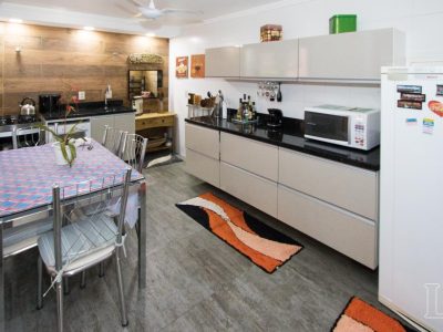 Casa Condominio à venda com 382m², 4 quartos, 2 suítes, 4 vagas no bairro Cristal em Porto Alegre - Foto 33