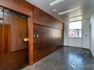 Conjunto/Sala à venda com 172m² no bairro Centro Histórico em Porto Alegre - Foto 39