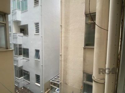 Apartamento à venda com 164m², 3 quartos, 1 suíte no bairro Independência em Porto Alegre - Foto 28