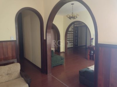 Duplex à venda com 142m², 3 quartos no bairro Rio Branco em Porto Alegre - Foto 2