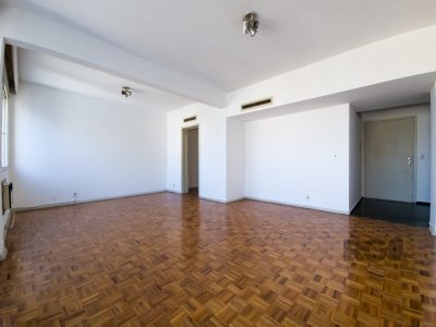 Apartamento à venda com 122m², 3 quartos, 1 suíte no bairro Centro Histórico em Porto Alegre - Foto 12