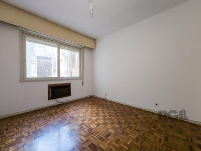 Apartamento à venda com 122m², 3 quartos, 1 suíte no bairro Centro Histórico em Porto Alegre - Foto 23