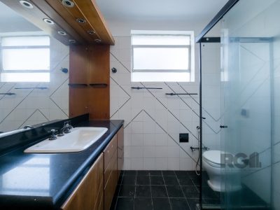 Apartamento à venda com 122m², 3 quartos, 1 suíte no bairro Centro Histórico em Porto Alegre - Foto 26