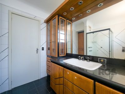 Apartamento à venda com 122m², 3 quartos, 1 suíte no bairro Centro Histórico em Porto Alegre - Foto 28