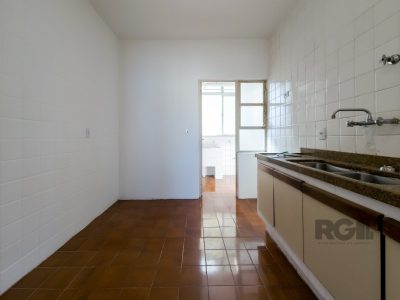 Apartamento à venda com 122m², 3 quartos, 1 suíte no bairro Centro Histórico em Porto Alegre - Foto 29