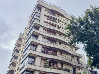 Apartamento à venda com 177m², 3 quartos, 3 suítes, 2 vagas no bairro Mont Serrat em Porto Alegre - Foto 2