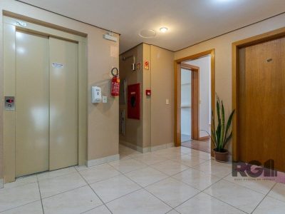 Apartamento à venda com 67m², 2 quartos, 1 suíte, 1 vaga no bairro Jardim Itu em Porto Alegre - Foto 25