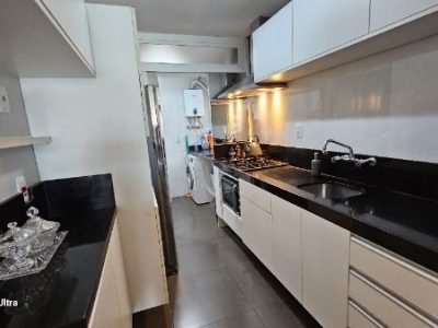 Apartamento à venda com 84m², 2 quartos, 1 suíte, 3 vagas no bairro Chácara das Pedras em Porto Alegre - Foto 18