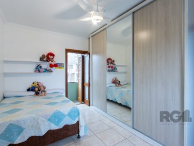 Casa à venda com 342m², 6 quartos, 1 suíte, 8 vagas no bairro Tristeza em Porto Alegre - Foto 27