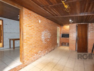 Casa à venda com 342m², 6 quartos, 1 suíte, 8 vagas no bairro Tristeza em Porto Alegre - Foto 63