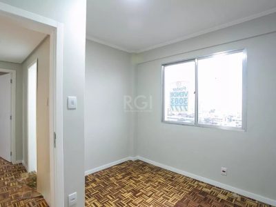 Apartamento à venda com 80m², 2 quartos, 1 suíte no bairro Farroupilha em Porto Alegre - Foto 17