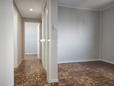 Apartamento à venda com 80m², 2 quartos, 1 suíte no bairro Farroupilha em Porto Alegre - Foto 16