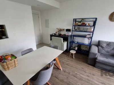 Apartamento à venda com 57m², 2 quartos, 1 suíte, 1 vaga no bairro Farroupilha em Porto Alegre - Foto 5