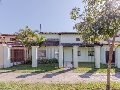 Casa à venda com 273m², 4 quartos, 2 suítes, 2 vagas no bairro Ipanema em Porto Alegre - Foto 25