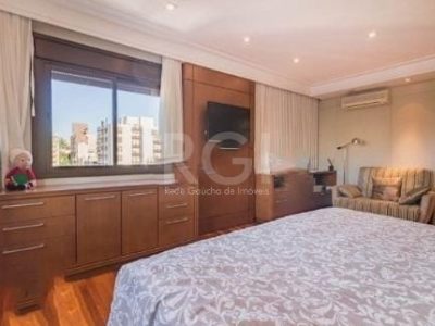 Cobertura à venda com 293m², 3 quartos, 3 suítes, 4 vagas no bairro Petrópolis em Porto Alegre - Foto 14