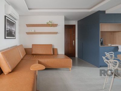 Apartamento à venda com 135m², 3 quartos, 1 suíte, 2 vagas no bairro Petrópolis em Porto Alegre - Foto 16