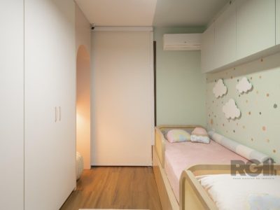 Apartamento à venda com 135m², 3 quartos, 1 suíte, 2 vagas no bairro Petrópolis em Porto Alegre - Foto 24