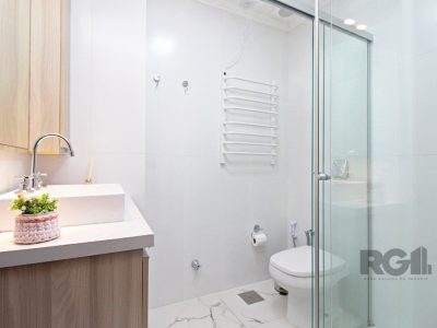 Apartamento à venda com 135m², 3 quartos, 1 suíte, 2 vagas no bairro Petrópolis em Porto Alegre - Foto 32