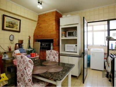 Apartamento à venda com 74m², 2 quartos, 1 vaga no bairro Santana em Porto Alegre - Foto 2