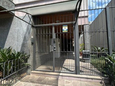 Apartamento à venda com 161m², 3 quartos, 1 suíte, 1 vaga no bairro Menino Deus em Porto Alegre - Foto 2