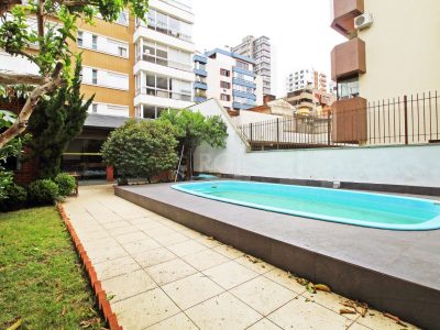 Casa à venda com 464m², 3 quartos, 1 suíte, 3 vagas no bairro Petrópolis em Porto Alegre - Foto 2