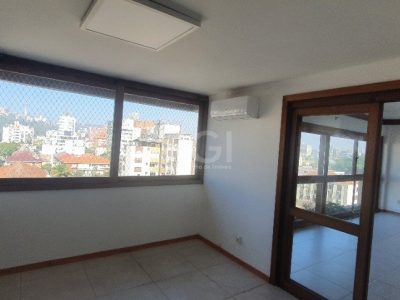 Cobertura à venda com 249m², 3 quartos, 2 suítes, 2 vagas no bairro Menino Deus em Porto Alegre - Foto 8