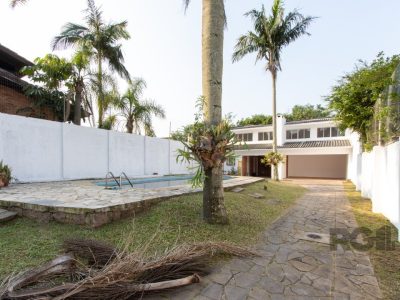 Casa à venda com 337m², 3 quartos, 1 suíte, 3 vagas no bairro Cristal em Porto Alegre - Foto 43