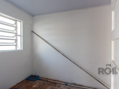 Casa à venda com 337m², 3 quartos, 1 suíte, 3 vagas no bairro Cristal em Porto Alegre - Foto 46