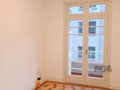 Apartamento à venda com 102m², 3 quartos no bairro Centro Histórico em Porto Alegre - Foto 4