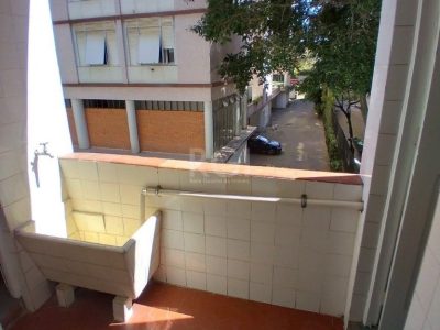 Apartamento à venda com 101m², 3 quartos, 1 suíte no bairro Moinhos de Vento em Porto Alegre - Foto 16