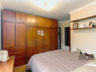 Apartamento à venda com 138m², 3 quartos, 1 suíte, 1 vaga no bairro Cristal em Porto Alegre - Foto 16