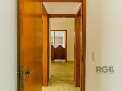 Apartamento à venda com 62m², 2 quartos, 1 suíte, 1 vaga no bairro Tristeza em Porto Alegre - Foto 14