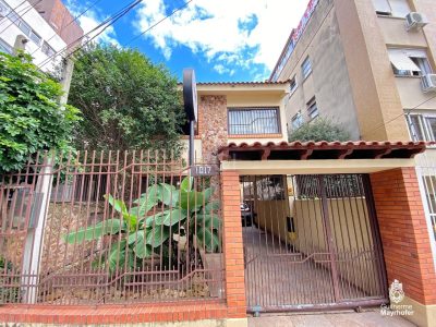 Casa à venda com 347m², 5 quartos, 2 suítes, 3 vagas no bairro São João em Porto Alegre - Foto 11