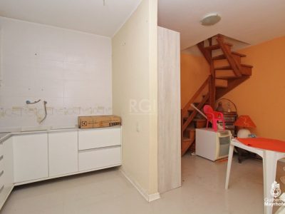 Casa à venda com 347m², 5 quartos, 2 suítes, 3 vagas no bairro São João em Porto Alegre - Foto 26