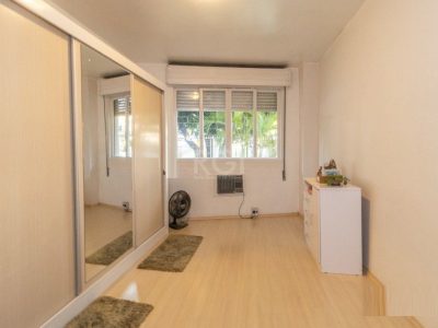 Apartamento à venda com 75m², 3 quartos no bairro Moinhos de Vento em Porto Alegre - Foto 11