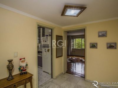 Apartamento à venda com 131m², 3 quartos, 1 suíte, 1 vaga no bairro Menino Deus em Porto Alegre - Foto 8