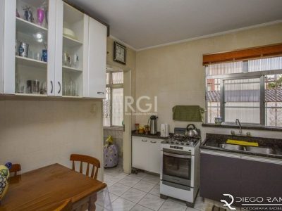 Apartamento à venda com 131m², 3 quartos, 1 suíte, 1 vaga no bairro Menino Deus em Porto Alegre - Foto 13