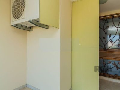 Apartamento à venda com 197m², 3 quartos, 1 suíte, 2 vagas no bairro Auxiliadora em Porto Alegre - Foto 4