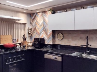 Apartamento à venda com 152m², 3 quartos, 1 suíte, 2 vagas no bairro Petrópolis em Porto Alegre - Foto 10