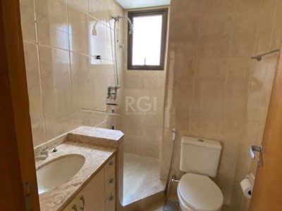 Apartamento à venda com 92m², 3 quartos, 1 suíte, 2 vagas no bairro Petrópolis em Porto Alegre - Foto 8