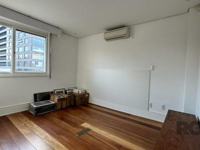 Apartamento à venda com 122m², 2 quartos, 1 vaga no bairro Menino Deus em Porto Alegre - Foto 3