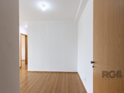 Apartamento à venda com 50m², 2 quartos, 1 vaga no bairro Tristeza em Porto Alegre - Foto 2