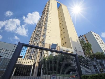 Apartamento à venda com 67m², 2 quartos, 1 suíte, 1 vaga no bairro Petrópolis em Porto Alegre - Foto 12